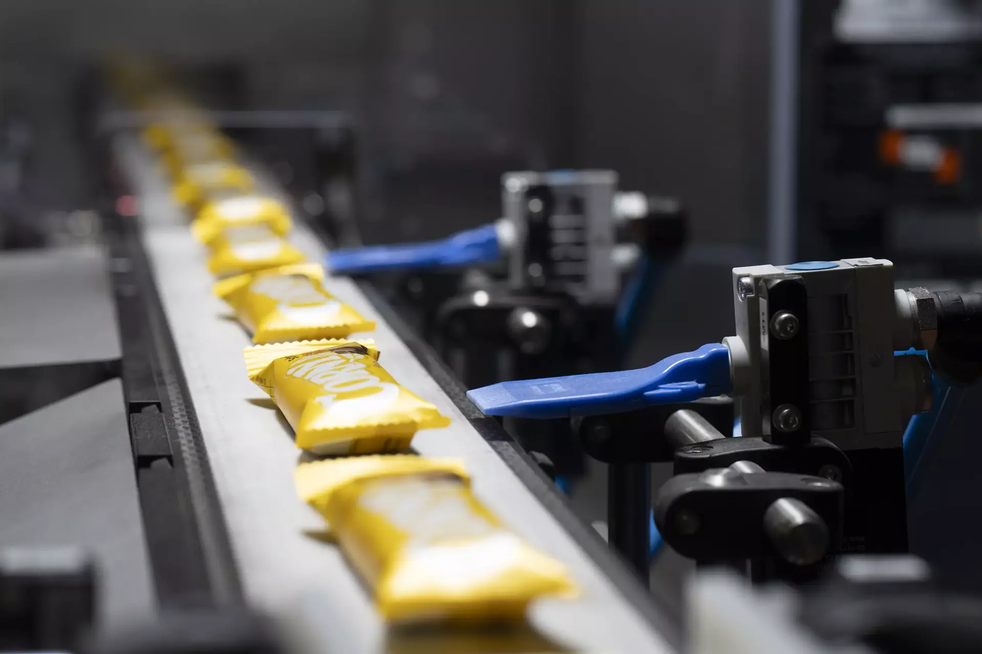 Corny Riegel auf der Verpackungsstraße